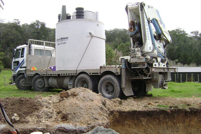 Delivery of Cleanstream TXR Sewerage System